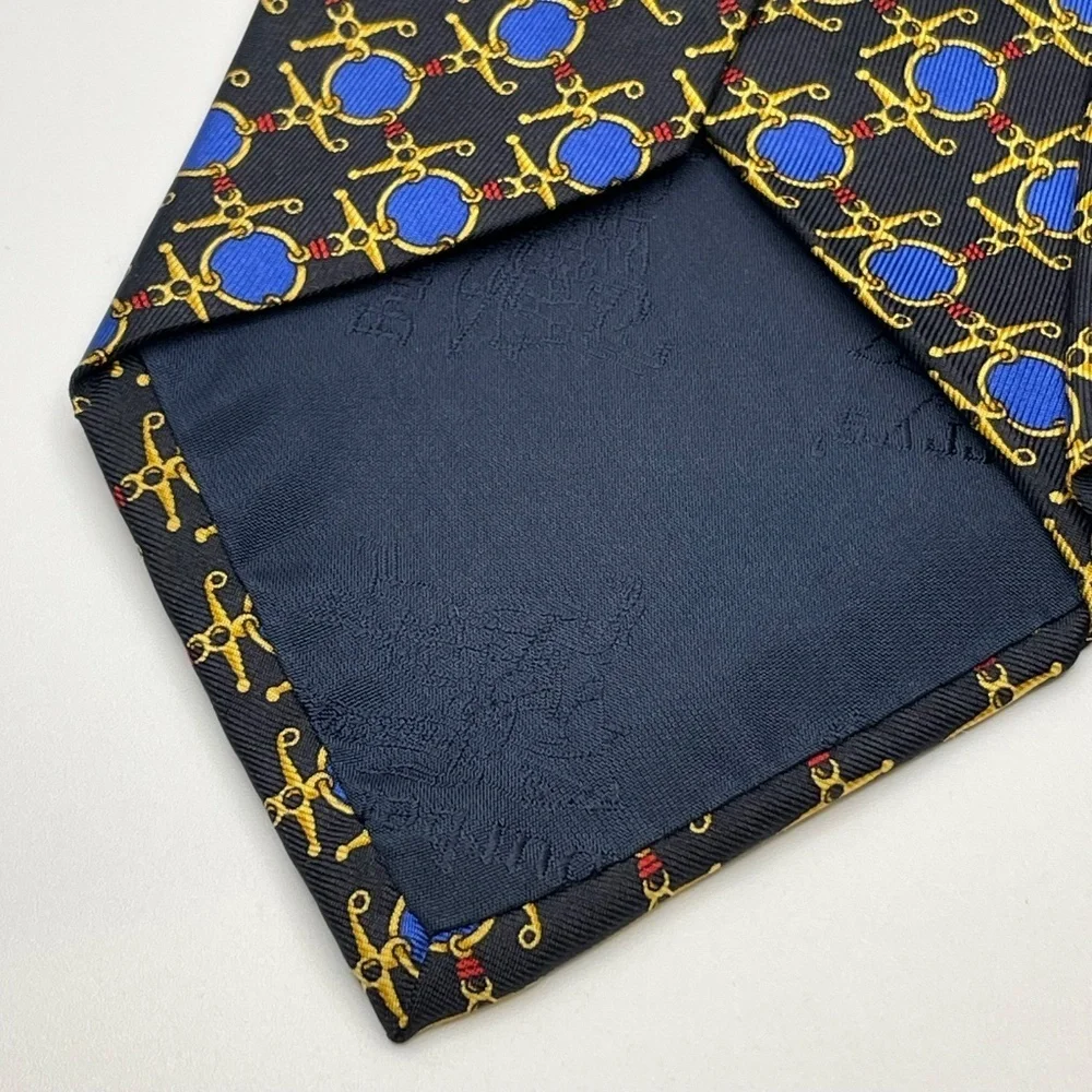 Burberrys Vintage 100% Silk Men's Necktie - Navy - Preowned
